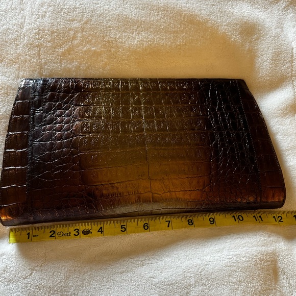 Authentic NANCY GONZALEZ Genuine Crocodile Clutch - Picture 6 of 10